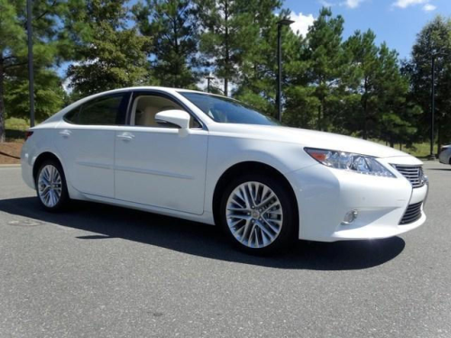 Automatic Lexus ES 350 2013 Sedan C في السعودية